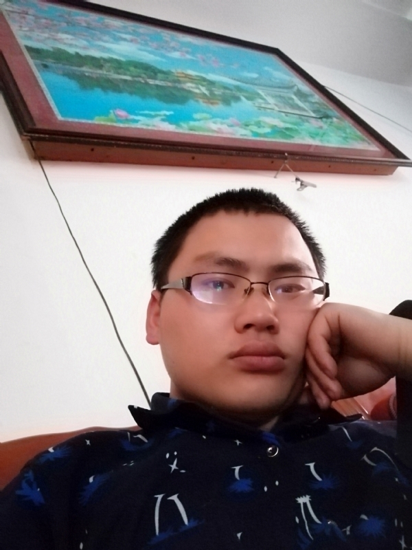 90男孩的第一张照片--漳浦婚介网