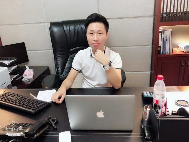 追梦的第一张照片--漳浦婚介网