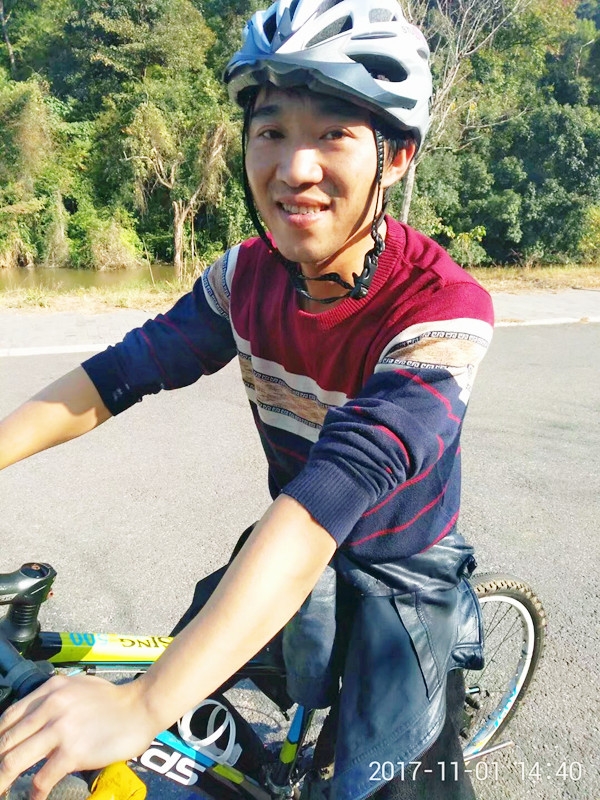 丹叶的第一张照片--漳浦婚介网