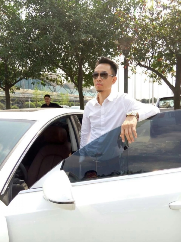 杨岳的第一张照片--漳浦婚介网
