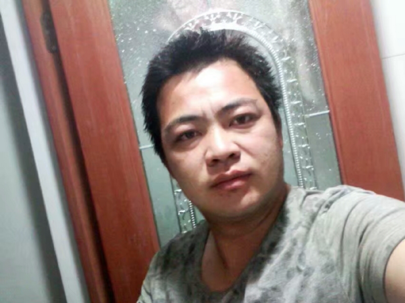 往事随风的第一张照片--漳浦婚介网