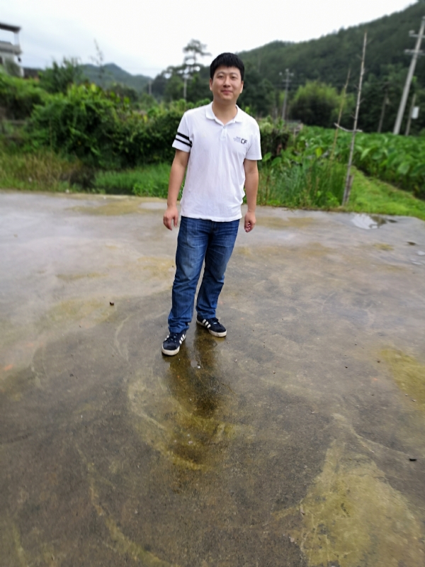 开心龙王的第一张照片--漳浦婚介网
