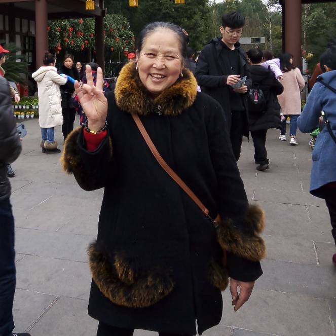 刘刘的第一张照片--漳浦婚介网