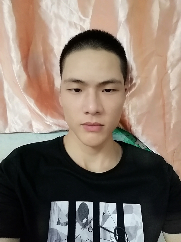 啊猫的第一张照片--漳浦婚介网