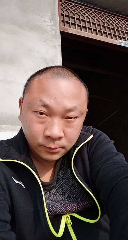 马克的第一张照片--漳浦婚介网