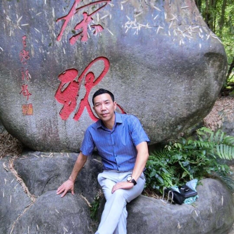 老·黄的第一张照片--漳浦婚介网