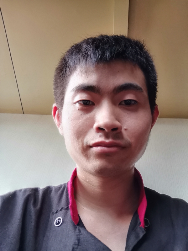 嗯的第一张照片--漳浦婚介网