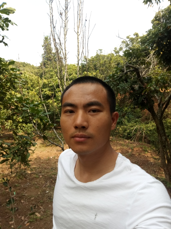 简单的第一张照片--漳浦婚介网