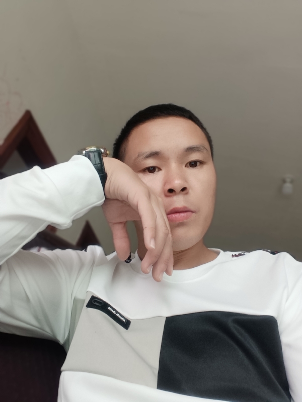 冷漠的第一张照片--漳浦婚介网