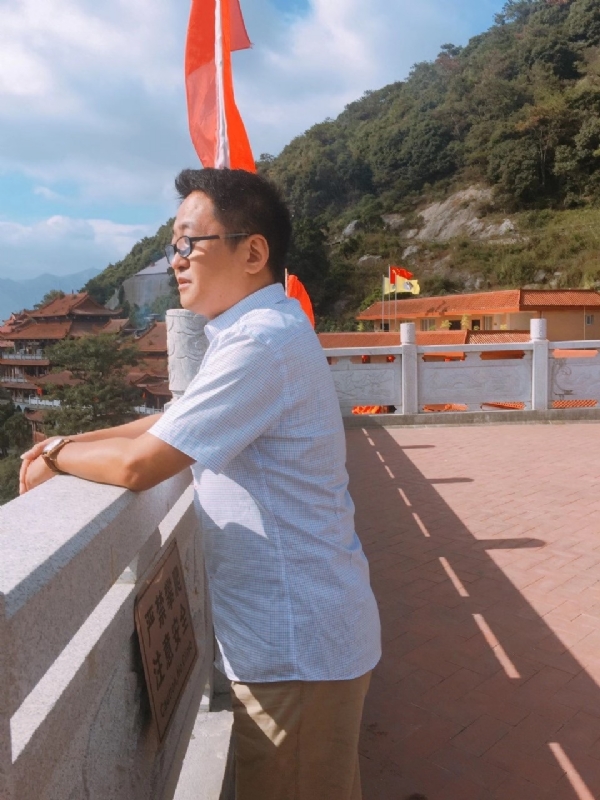 安斌的第二张照片--漳浦婚介网
