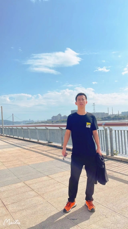 小螃蟹的第一张照片--漳浦婚介网