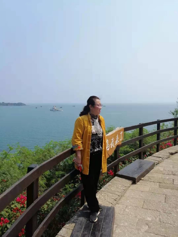 曦若半秋的第一张照片--漳浦婚介网