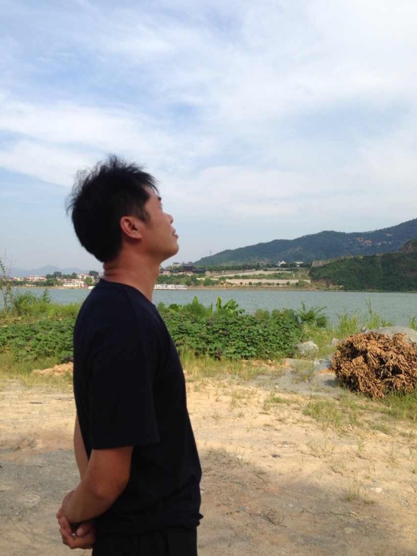 雾里看花的第一张照片--漳浦婚介网