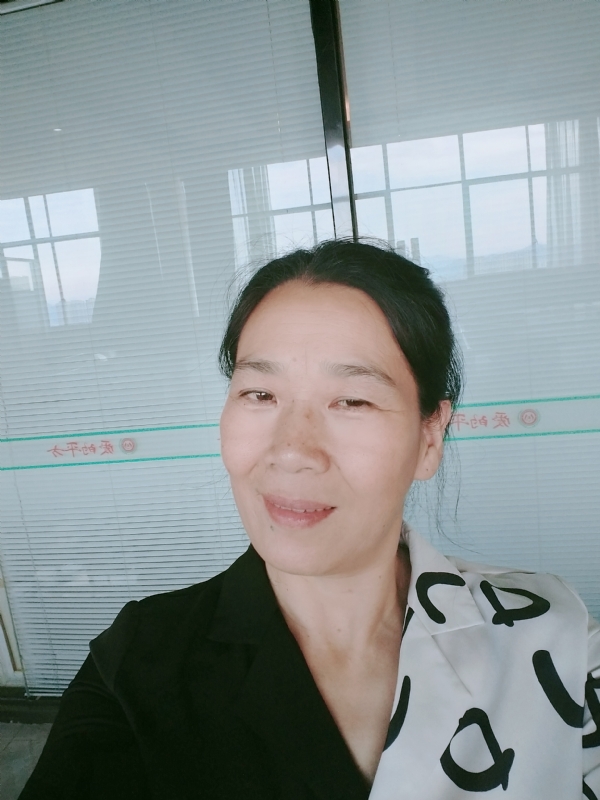 易莲的第一张照片--漳浦婚介网