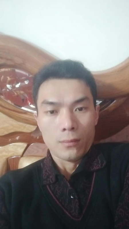 错把真心喂了狗的第四张照片--漳浦婚介网
