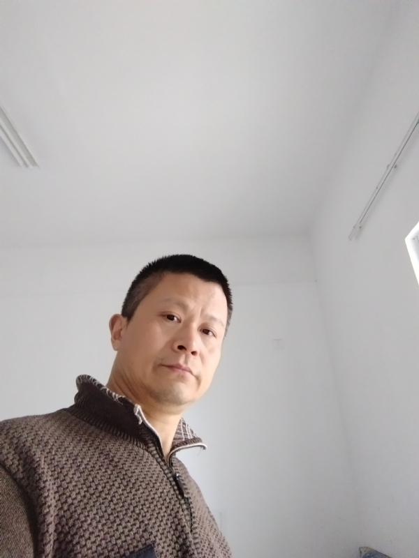 无云的第一张照片--漳浦婚介网