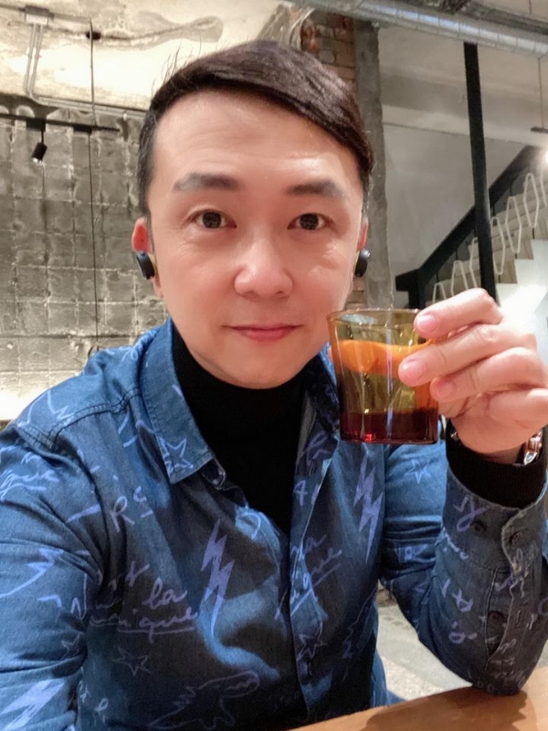 陈道明的第二张照片--漳浦婚介网