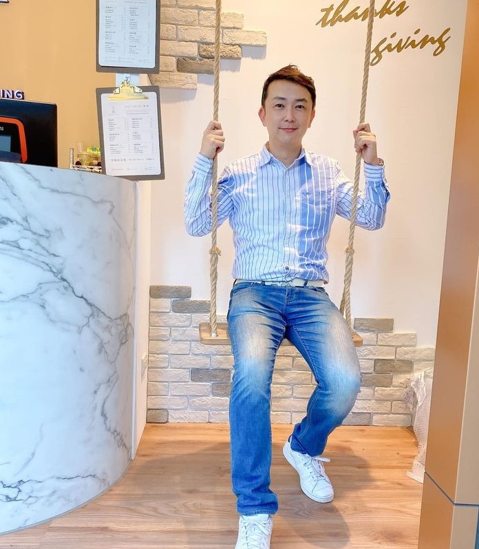 陈道明的第四张照片--漳浦婚介网