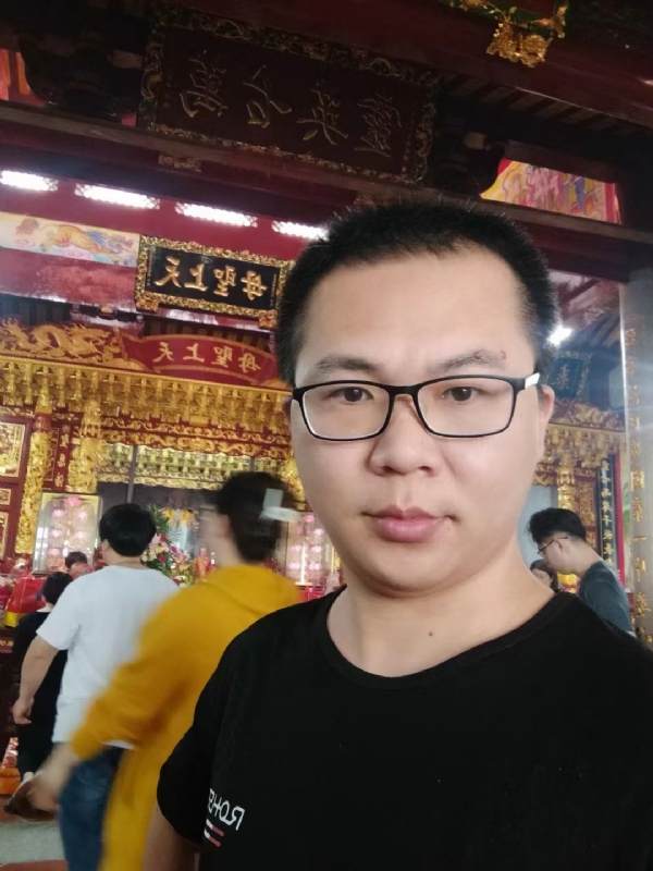 天哥的第一张照片--漳浦婚介网