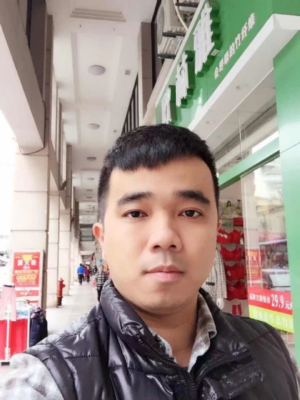 小小怪兽的第一张照片--漳浦婚介网