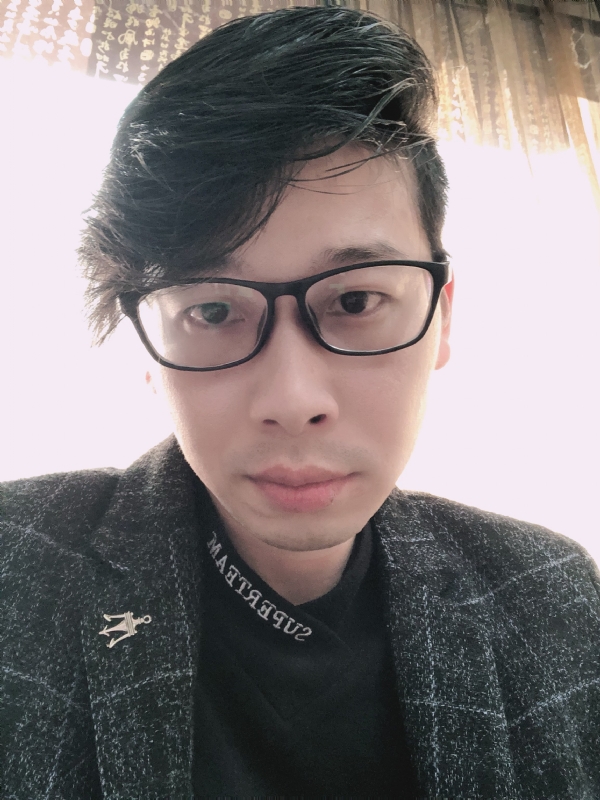 在等一个人的第一张照片--漳浦婚介网