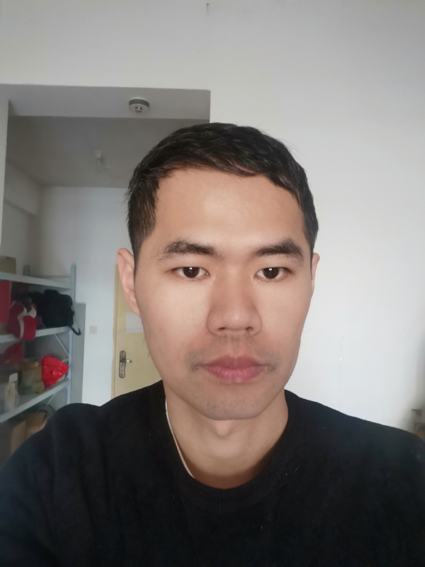 梦想在飞翔的第三张照片--漳浦婚介网