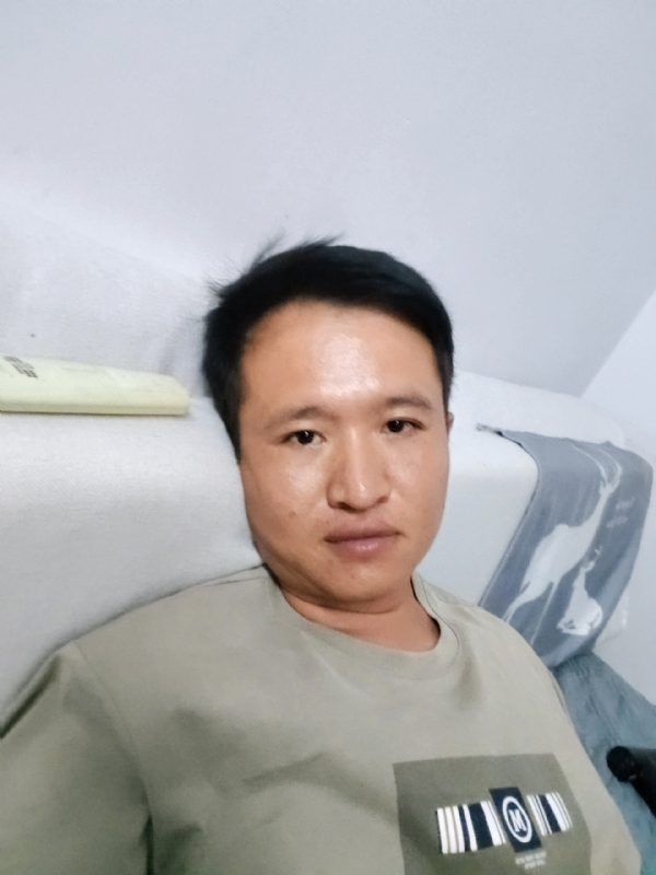 陌生人的第三张照片--漳浦婚介网