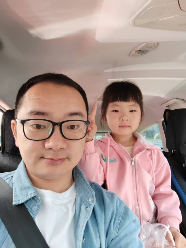 知天晓的第一张照片--漳浦婚介网