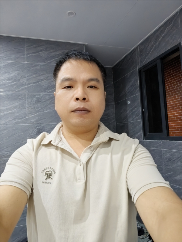 刘两水的第一张照片--漳浦婚介网
